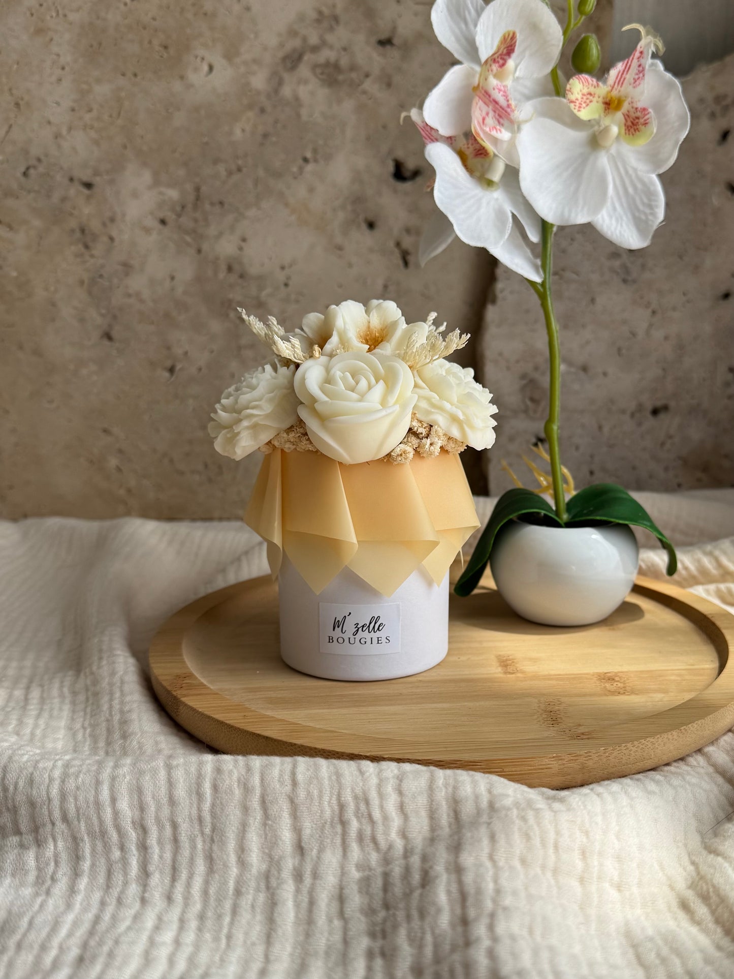 The Small Scented Beige Pot